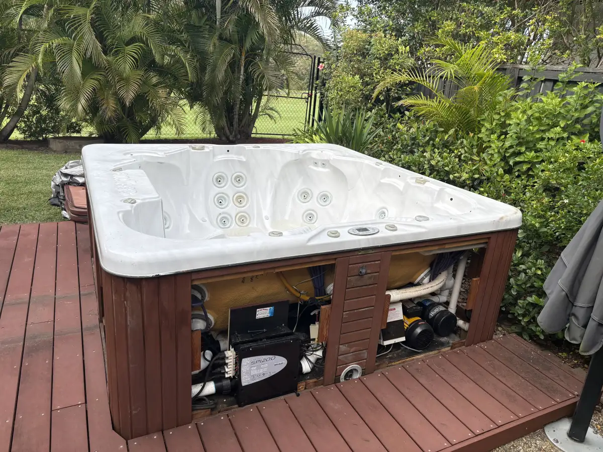 Spa and deck removal Gold Coast